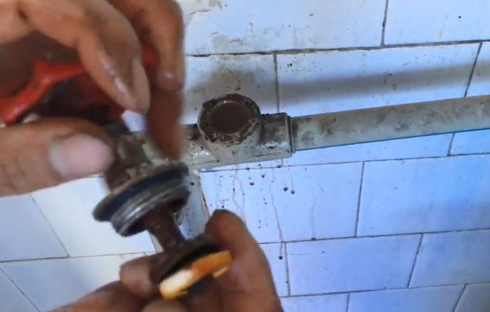 水管閥門拆卸步驟圖，老師傅全程圖解怎么換！