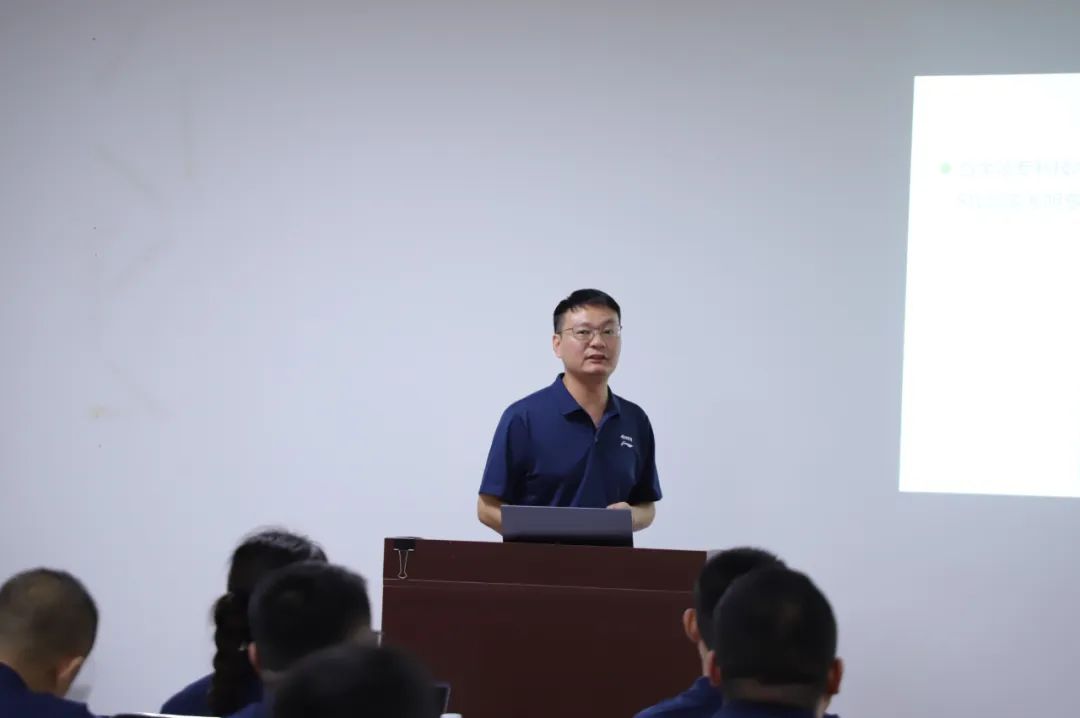 聚焦市場,渠道賦能 |《2023年龍勝管半年度總結(jié)會議》圓滿舉辦! 聚焦市場,渠道賦能 |《2023年龍勝管半年度總結(jié)會議》圓滿舉辦!